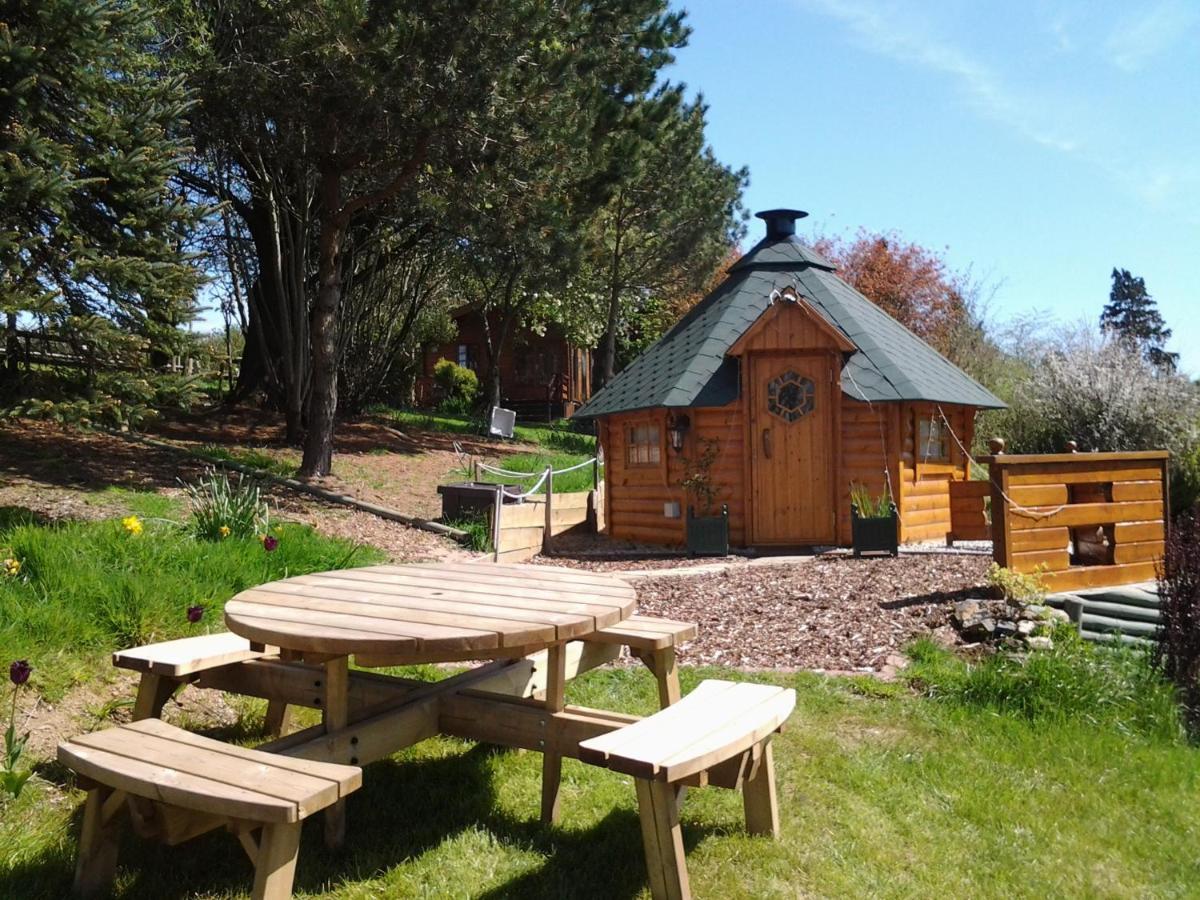 Tudor Lodge With Pool & Bbq Cabin Liskeard Luaran gambar